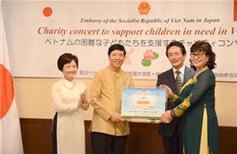 Hòa nhạc tại Nhật Bản quyên góp hơn 120 triệu đồng cho trẻ em nghèo Hà Tĩnh 